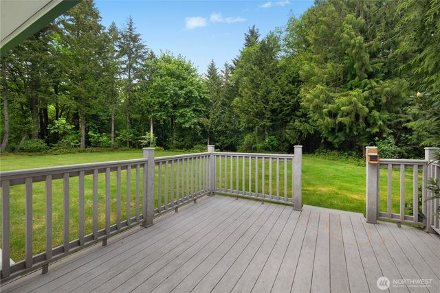 5534 Steamboat Island Road, Olympia, WA 98502