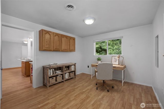 5534 Steamboat Island Road, Olympia, WA 98502
