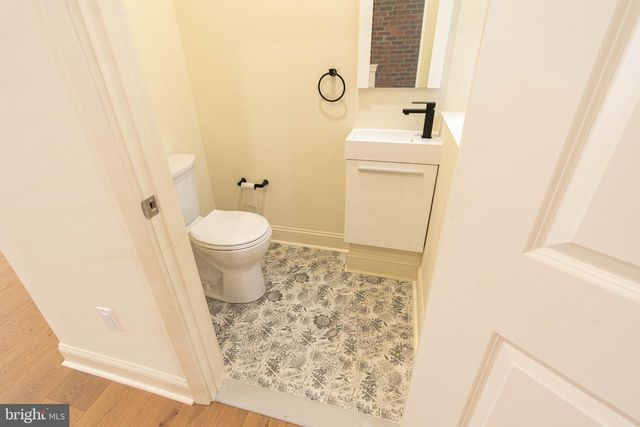 2018 S GARNET ST, Philadelphia, PA 19145