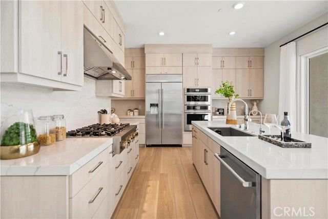 251 Brackens, Lake Forest (el Toro), CA 92630