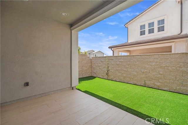 251 Brackens, Lake Forest (el Toro), CA 92630