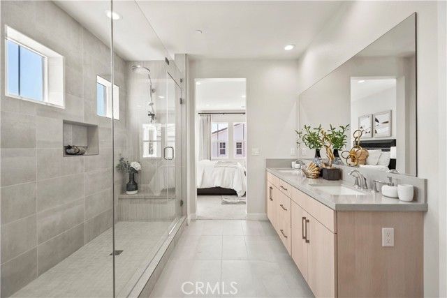 251 Brackens, Lake Forest (el Toro), CA 92630