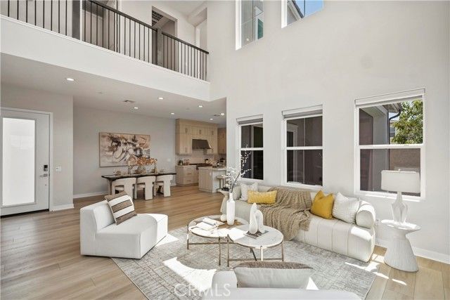 251 Brackens, Lake Forest (el Toro), CA 92630