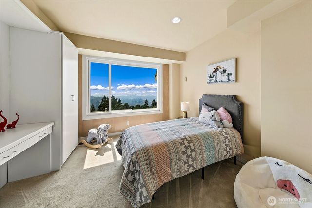 15317 SE 58th Street, Bellevue, WA 98006