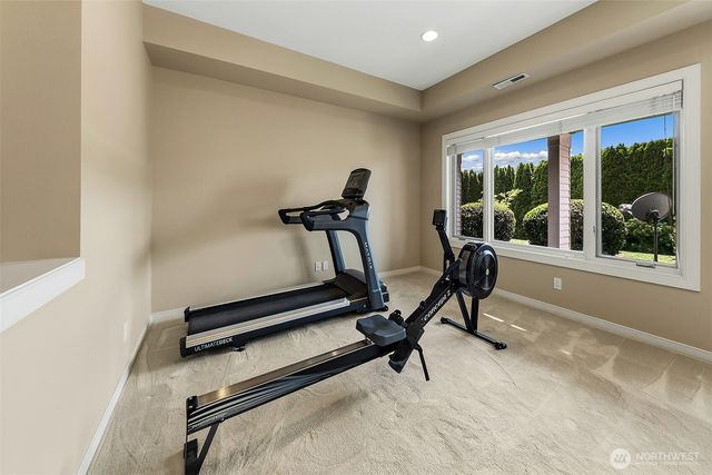15317 SE 58th Street, Bellevue, WA 98006