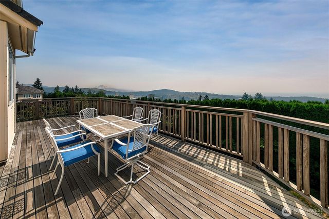 15317 SE 58th Street, Bellevue, WA 98006