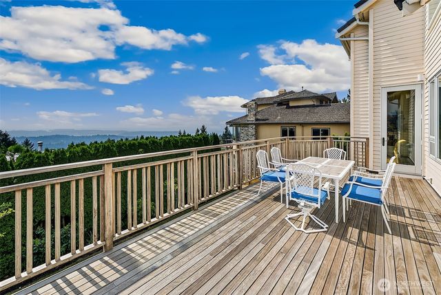 15317 SE 58th Street, Bellevue, WA 98006