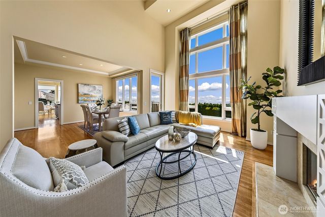 15317 SE 58th Street, Bellevue, WA 98006