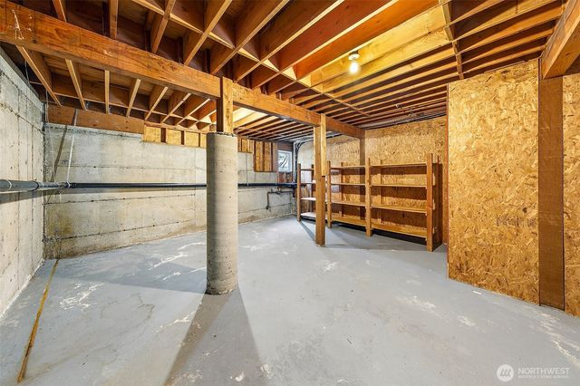15317 SE 58th Street, Bellevue, WA 98006