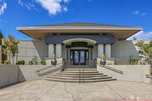 15317 SE 58th Street, Bellevue, WA 98006