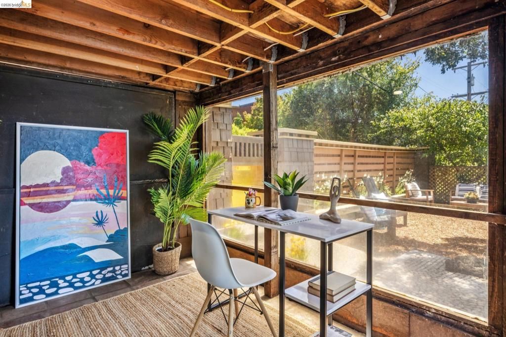 Image 66 of property listing at 331 Western Dr, Richmond, CA 94801