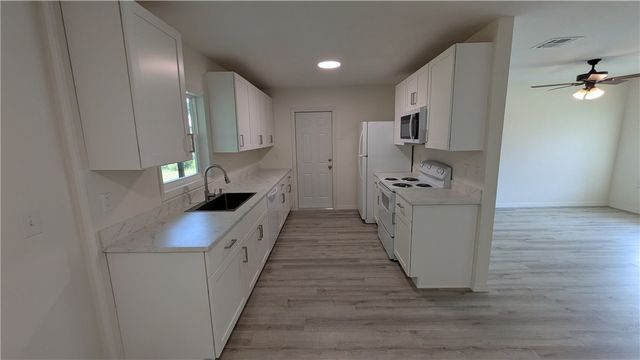 1546 21st Place SW, Vero Beach, FL 32962