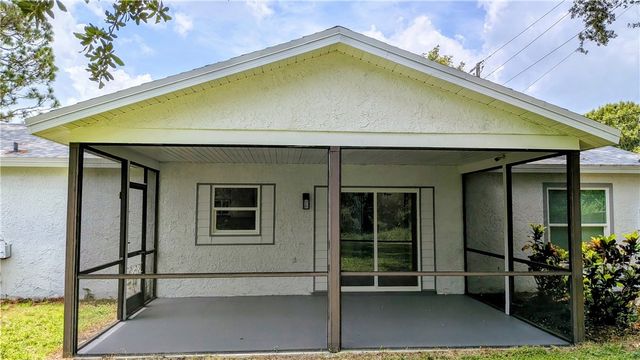 1546 21st Place SW, Vero Beach, FL 32962