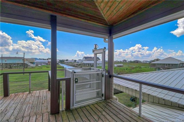 9438 Big Lake Road, Lake Charles, LA 70605