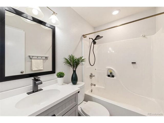 468 Stevens Cir, Platteville, CO 80651