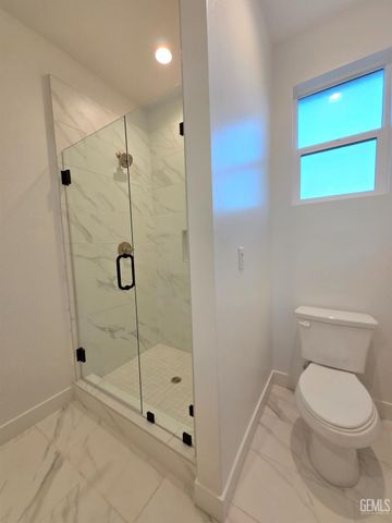 12002 Marquise Drive, Bakersfield, CA 93306