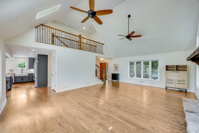 537 Chestatee View Drive, Dawsonville, GA 30534