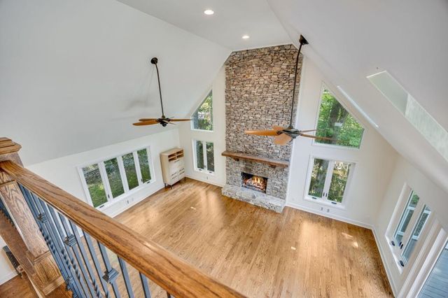 537 Chestatee View Drive, Dawsonville, GA 30534