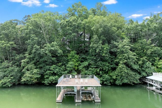 537 Chestatee View Drive, Dawsonville, GA 30534