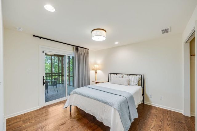 537 Chestatee View Drive, Dawsonville, GA 30534