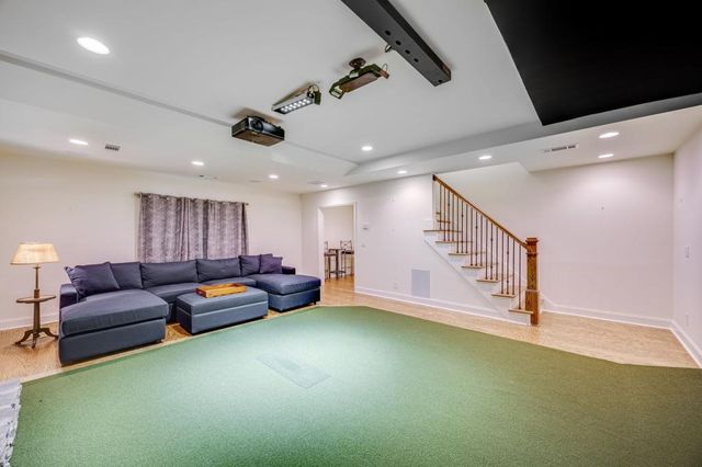 537 Chestatee View Drive, Dawsonville, GA 30534