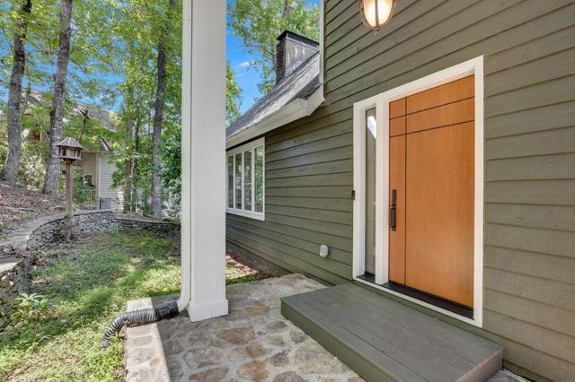 537 Chestatee View Drive, Dawsonville, GA 30534