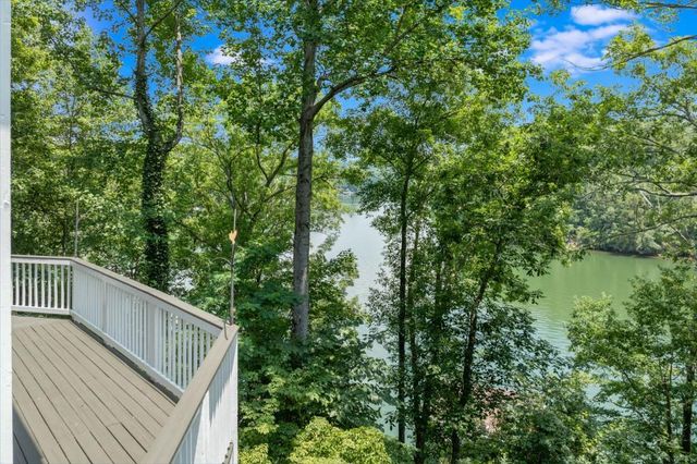 537 Chestatee View Drive, Dawsonville, GA 30534