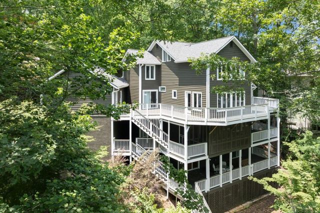 537 Chestatee View Drive, Dawsonville, GA 30534