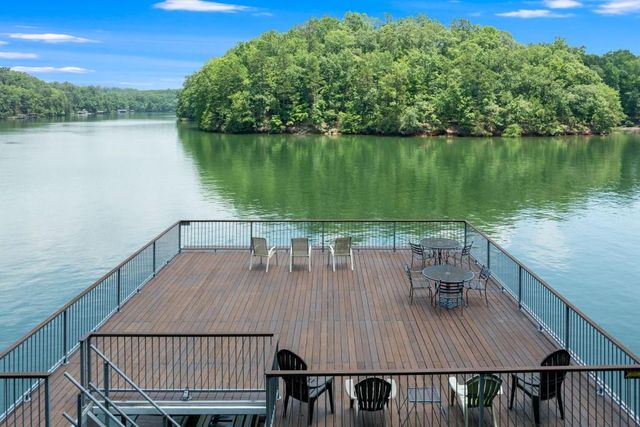 537 Chestatee View Drive, Dawsonville, GA 30534