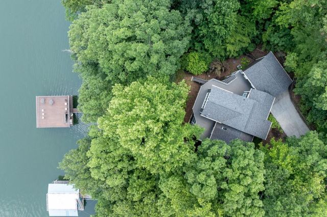 537 Chestatee View Drive, Dawsonville, GA 30534