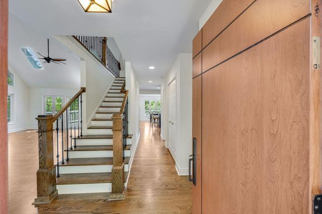 537 Chestatee View Drive, Dawsonville, GA 30534