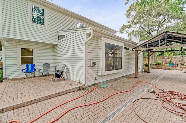1237 Chisholm Trl, Pensacola, FL 32514