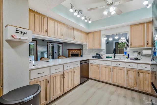1237 Chisholm Trl, Pensacola, FL 32514