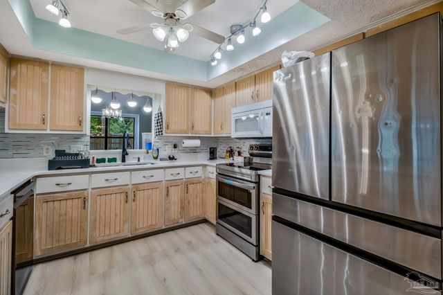 1237 Chisholm Trl, Pensacola, FL 32514