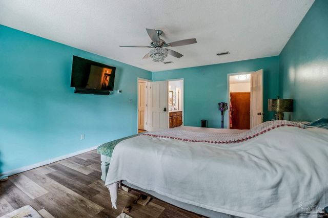 1237 Chisholm Trl, Pensacola, FL 32514