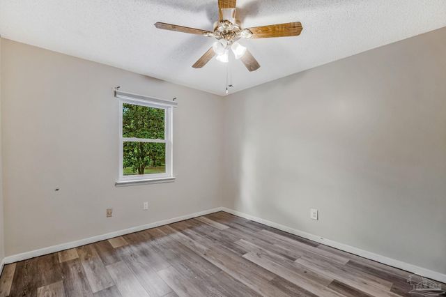 1237 Chisholm Trl, Pensacola, FL 32514