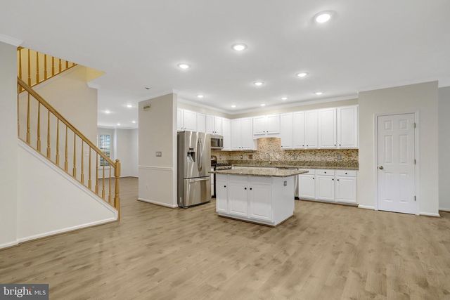 5282 SANDYFORD ST, Alexandria, VA 22315