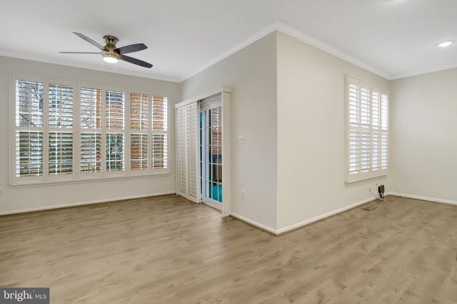 5282 SANDYFORD ST, Alexandria, VA 22315