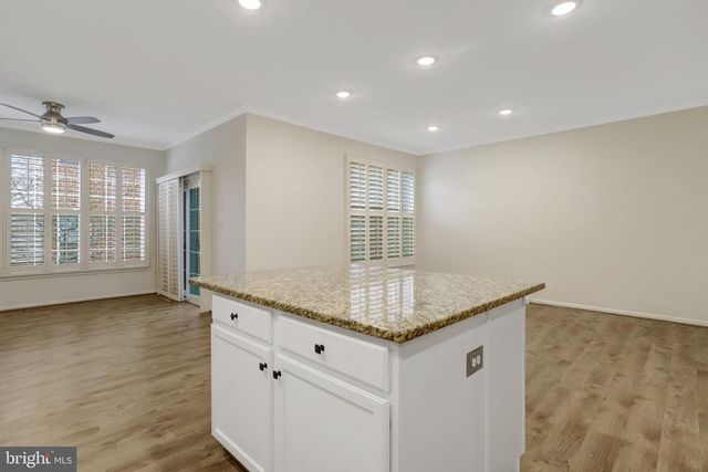 5282 SANDYFORD ST, Alexandria, VA 22315