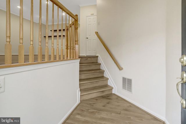 5282 SANDYFORD ST, Alexandria, VA 22315