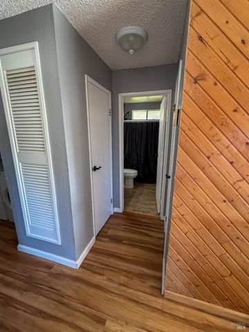 27310 Oriole Dr, Willits, CA 95490