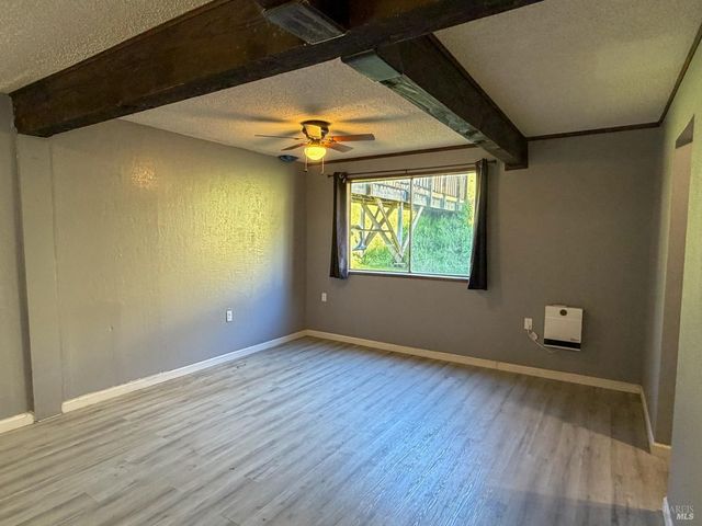 27310 Oriole Dr, Willits, CA 95490