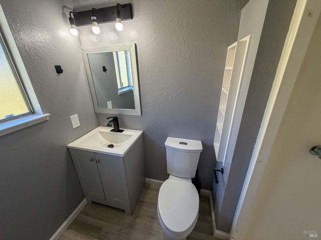 27310 Oriole Dr, Willits, CA 95490