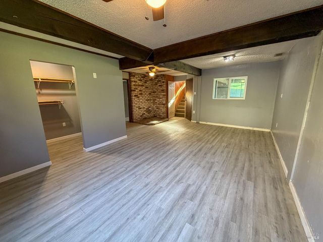 27310 Oriole Dr, Willits, CA 95490