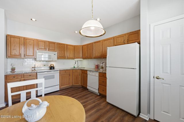 5000 Merton Square, Louisville, KY 40241