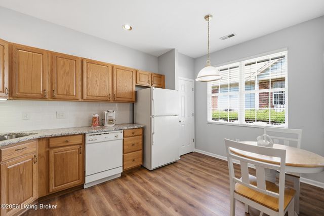 5000 Merton Square, Louisville, KY 40241