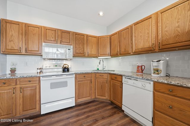 5000 Merton Square, Louisville, KY 40241