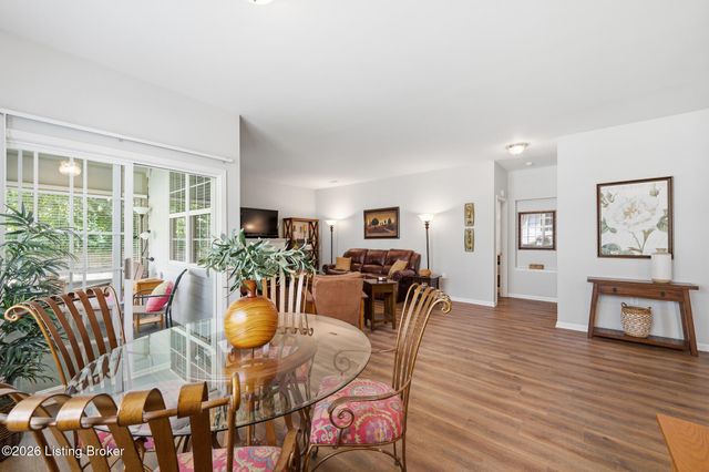 5000 Merton Square, Louisville, KY 40241