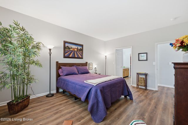 5000 Merton Square, Louisville, KY 40241