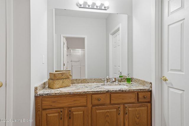 5000 Merton Square, Louisville, KY 40241